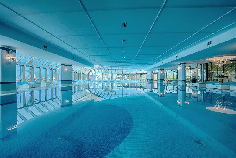 Attaleia Holiday Village 贝莱克 外观 照片