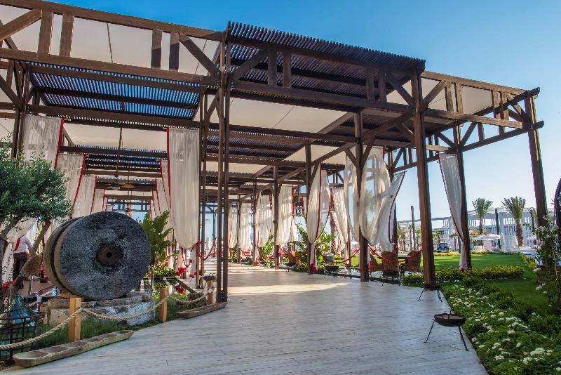 Attaleia Holiday Village 贝莱克 外观 照片